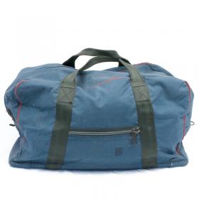 Grips & Holdalls