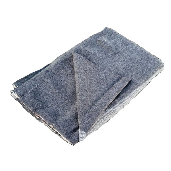 Australian 100% Wool Army Blanket. Used/Graded. Grey.