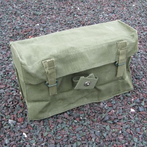 British 58-Patt. Linesman Pouch. Olive Green.