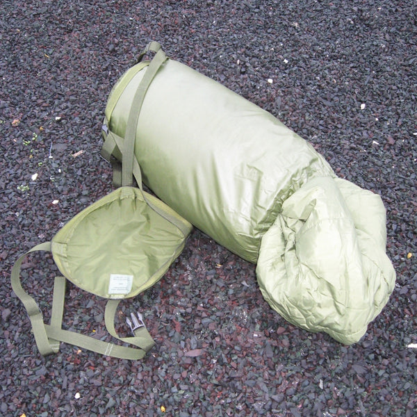 British Long-length '90-Patt. Sleeping Bag. Olive.