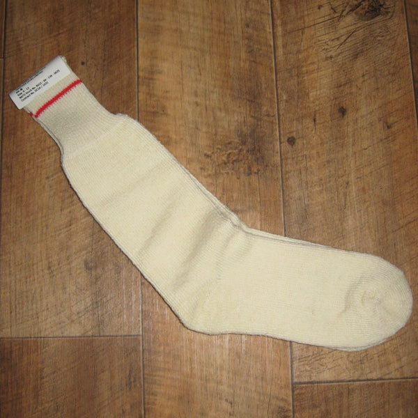 British Wool Arctic Socks. New. Creamy-White / Undyed.