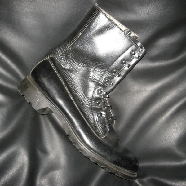 Dutch Gen-2 Combat Boots. Used / Graded. Black.