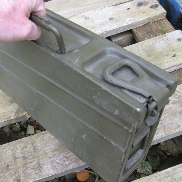 German Metal Ammo Box. 'MG-3'. Olive/s.