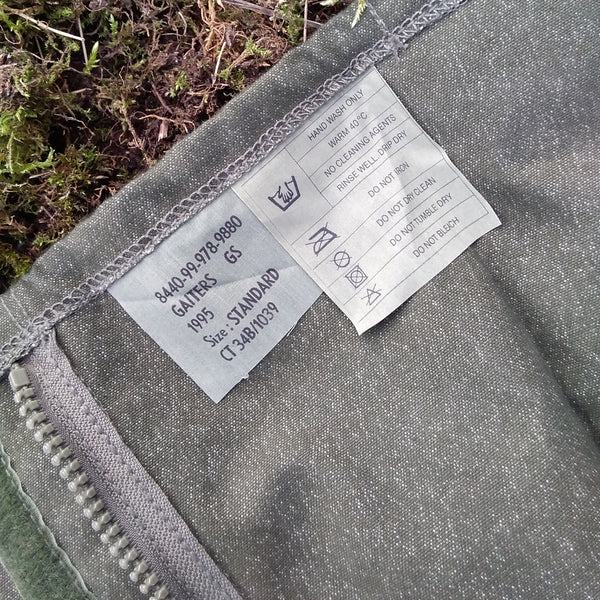 British Canvas GS Gaiters. Used/Graded. Olive Green.