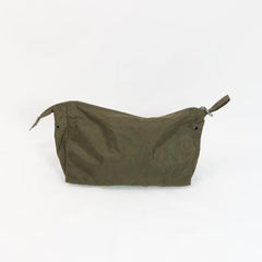German Zip Top Wash Bag / Mini Holdall. Used / Graded. Dark Olive.