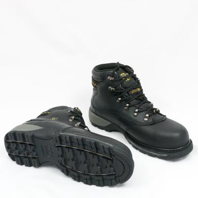 Padded Mid-Height W'Proof SB Safety Boot. 139. Black.