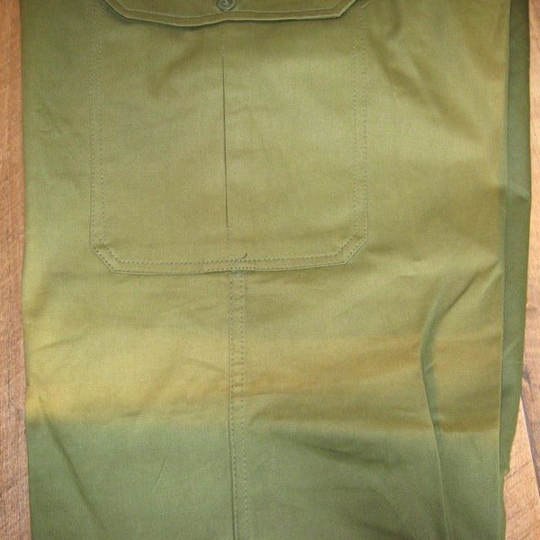 Classic-style Cotton Heavyweight Combats in Mid-Olive.