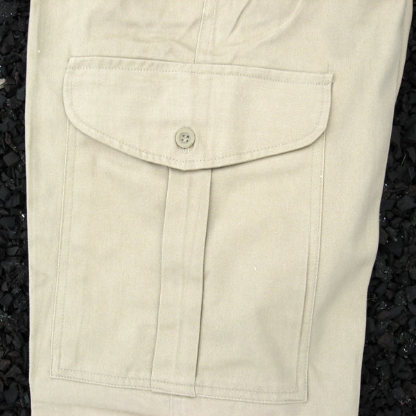 Continental-style Cotton 5-Pkt Combats in Creamy-Sand.