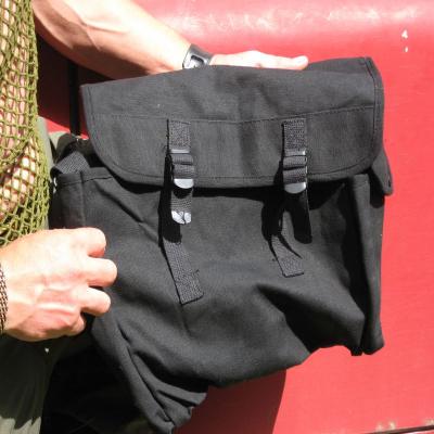 Cotton-Canvas Large 2-Pocket Haversack. Black.